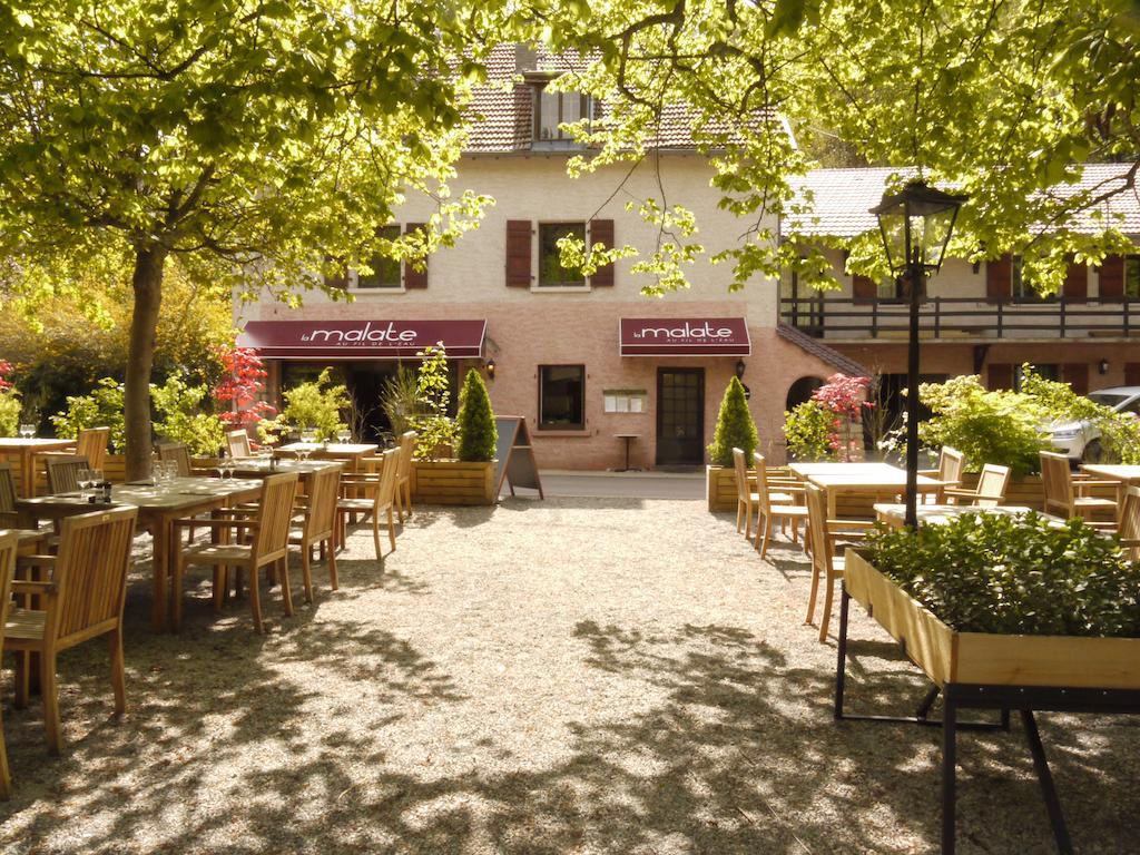 Hotel Au Fil De L'Eau - La Malate Besançon Exteriör bild